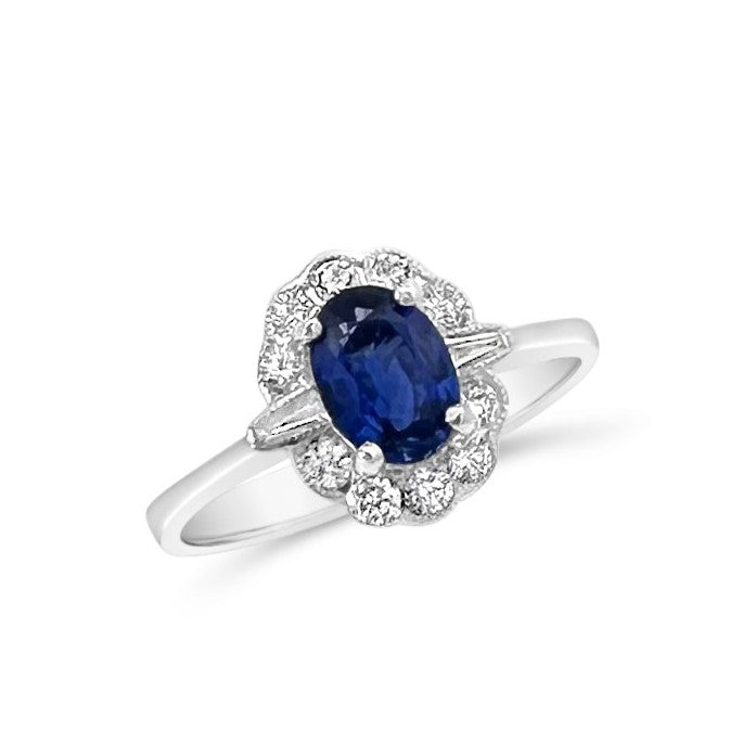18K White Gold Oval Sapphire Ring
