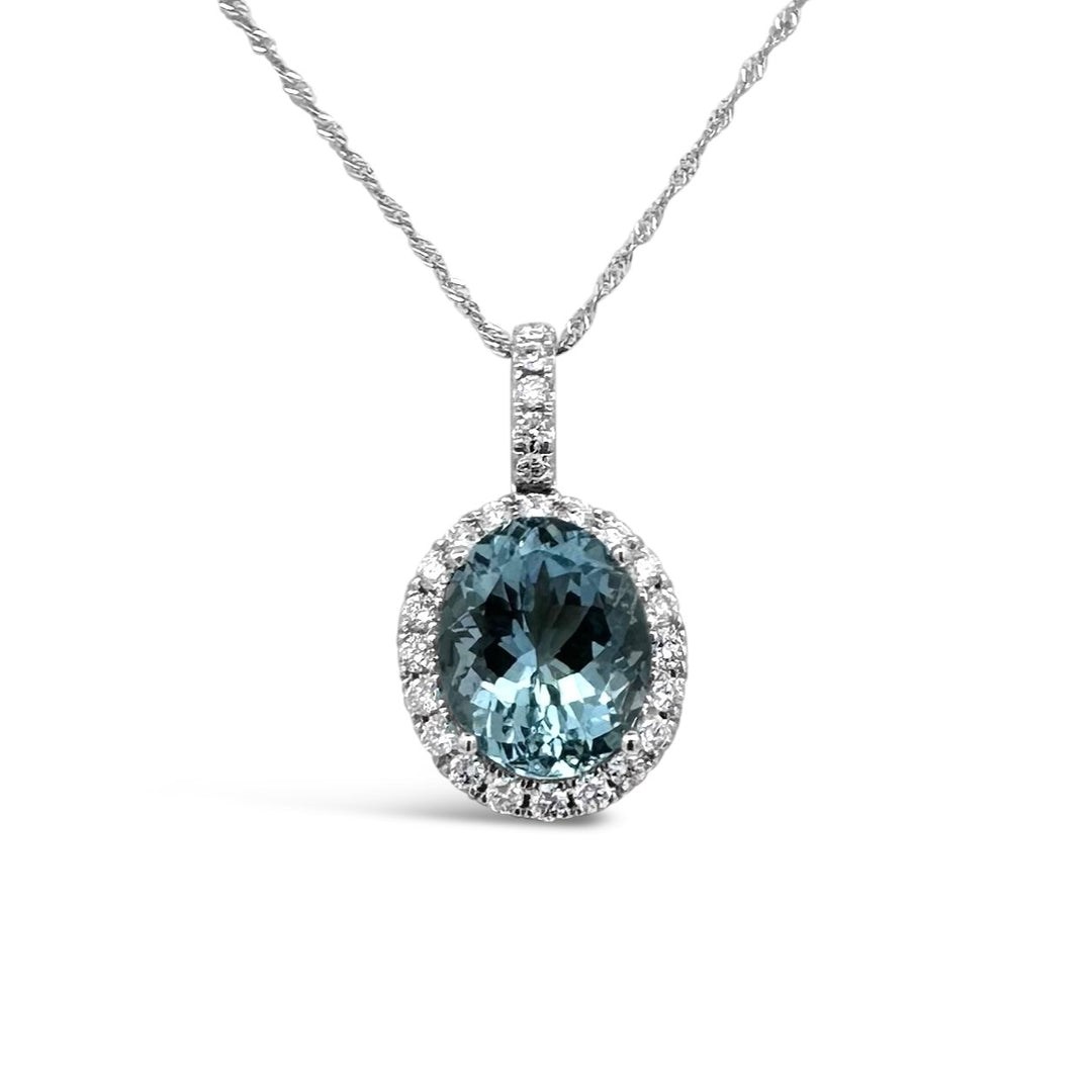 18K White Gold 3.17 Carat Aquamarine Necklace
