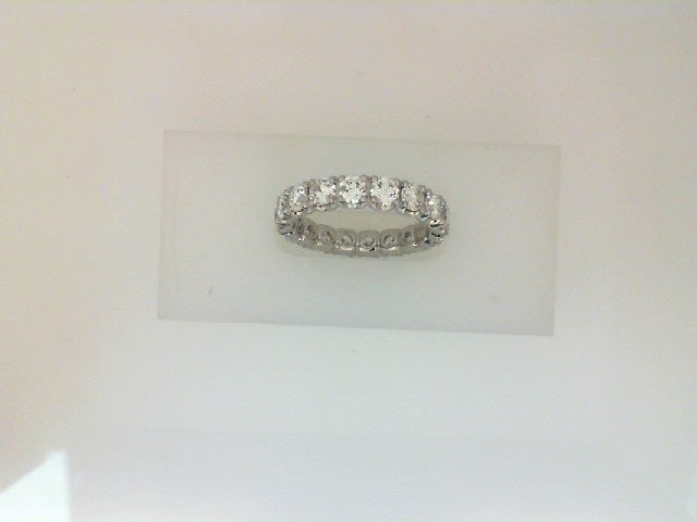 Diamond Wedding Bands  -  Women'