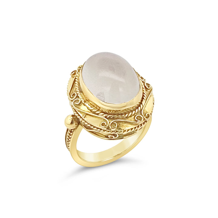 18K Yellow Gold Moonstone Estate Ring