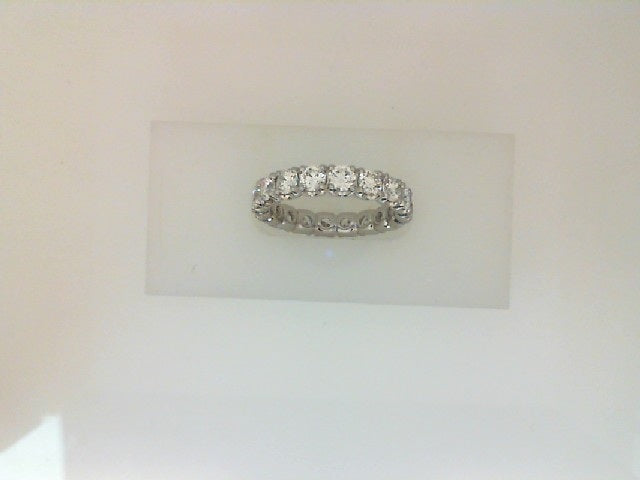Diamond Wedding Bands  -  Women'