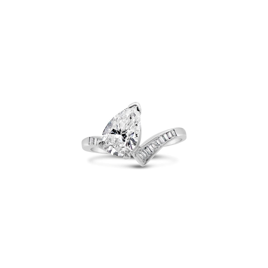 14K White Gold 1.09 CT Pear Diamond Ring