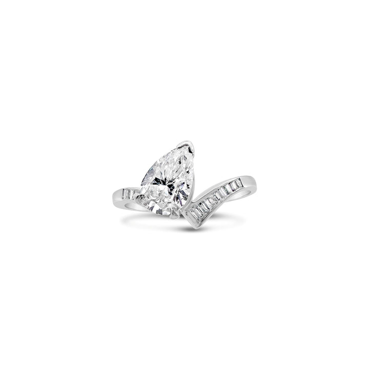 14K White Gold 1.09 CT Pear Diamond Ring